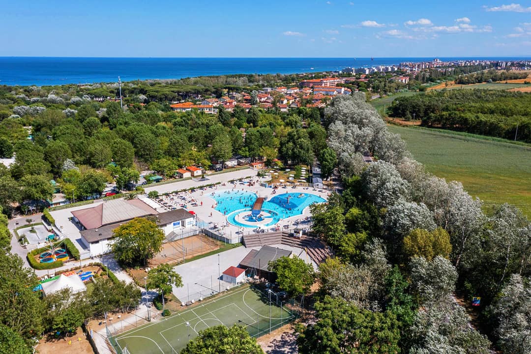 Club del Sole Adriano Family Collection