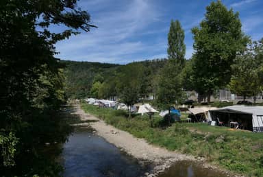 Kampeerplaats Comfort aan het water
