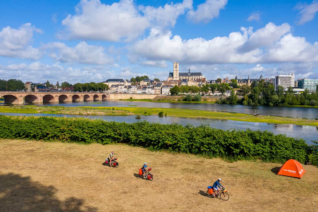 Camping de Nevers Onlycamp