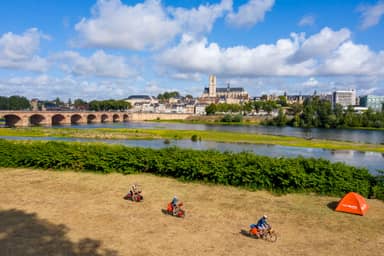 Camping de Nevers Onlycamp