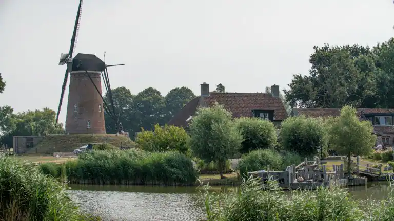 Hotel De Zwaan Schoondijke