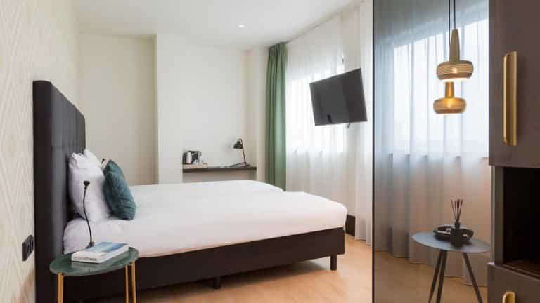 The James Hotel Rotterdam