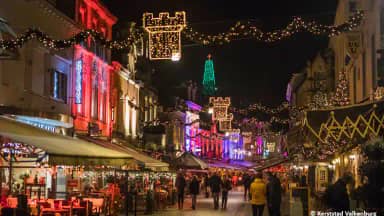 Kerstshoppen - 2-daagse busreis Valkenburg en Maastricht