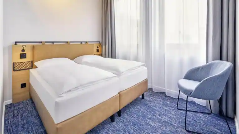 Sunday Hotel Düsseldorf Seestern