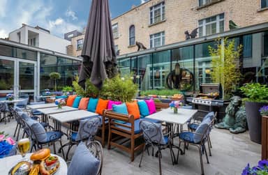 Trinity City Hotel