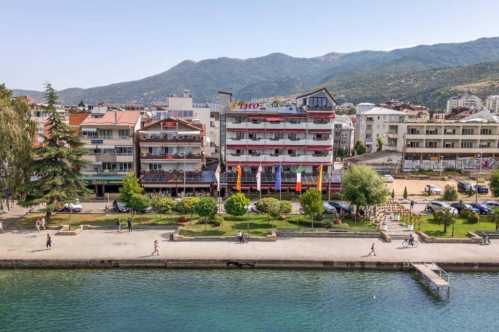 Villa Tino Pub
