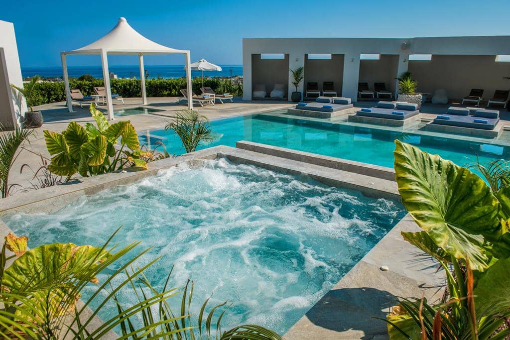 Matheo Villas & Suites
