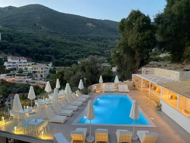 Gallery Suites Parga