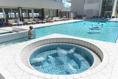 Ascot & Spa