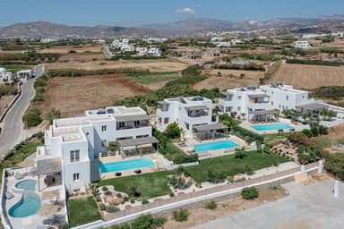 Sea & Olives Suites