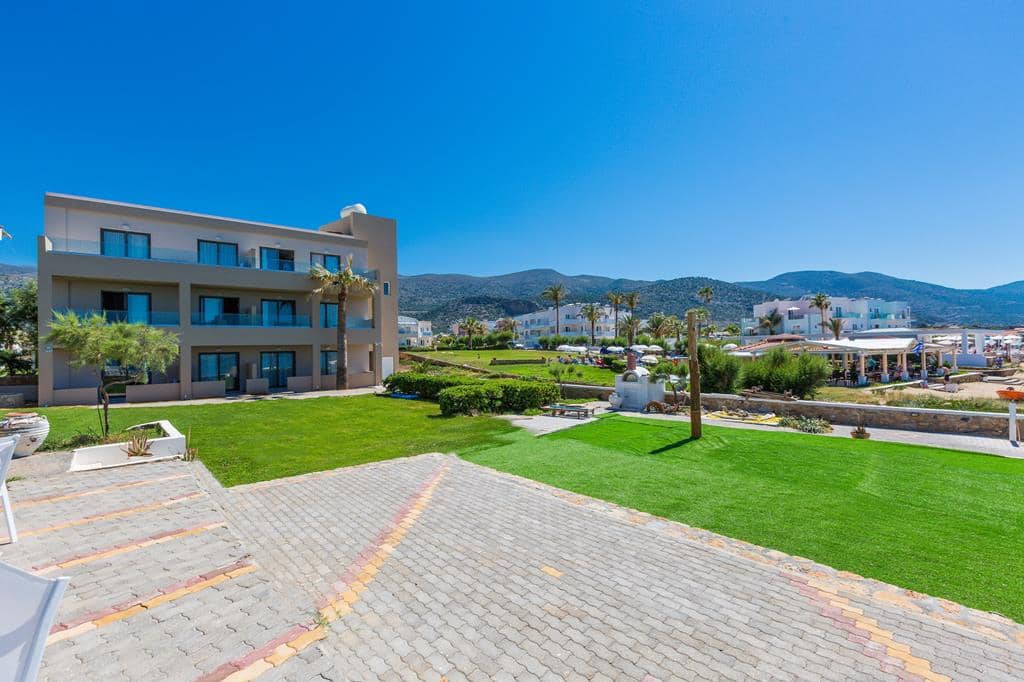 Theo Star Beach Hotel