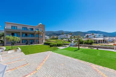 Theo Star Beach Hotel