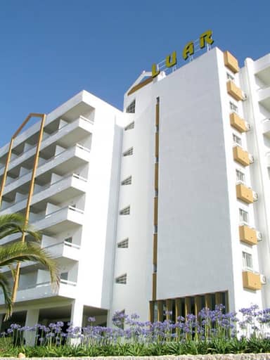 Luar