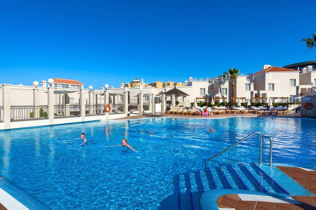 Los Olivos Beach Resort