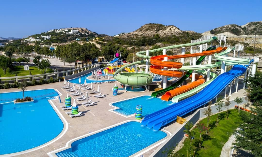 Amada Colossos Resort