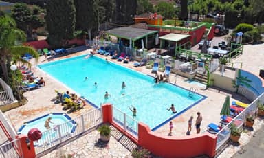 Camping Les Lauriers Roses