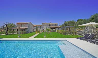 Dogoli Country Apartments