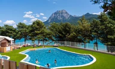 Camping La Presqu'île Serre-Ponçon