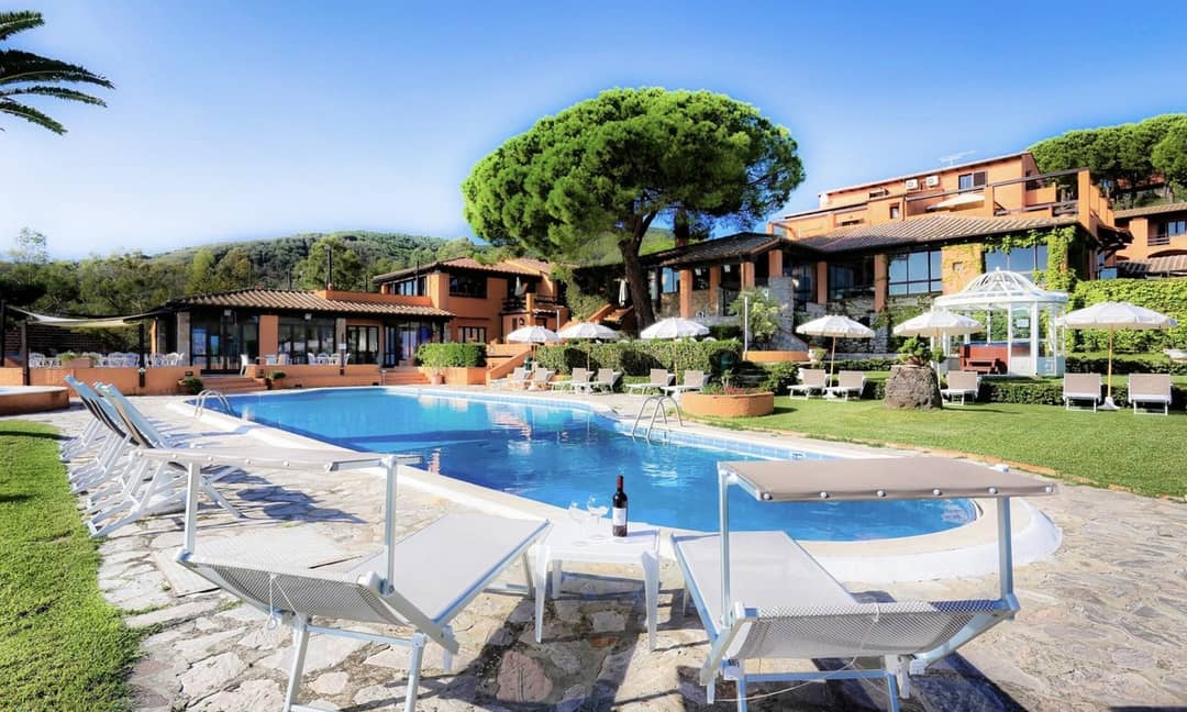 Resort Hotel Le Picchiaie