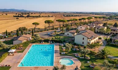 Le Corti Di Montepitti Residence