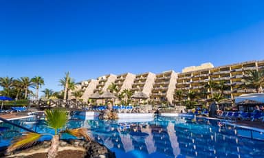 Hotel Bluebay Beach Club