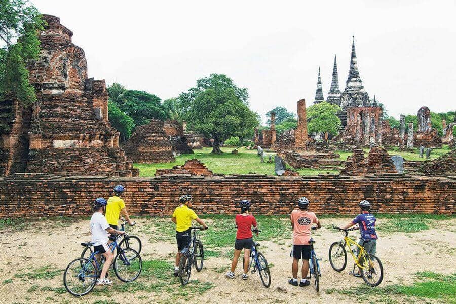 Fietstour Ayutthaya: tempelruïnes en rijstvelden