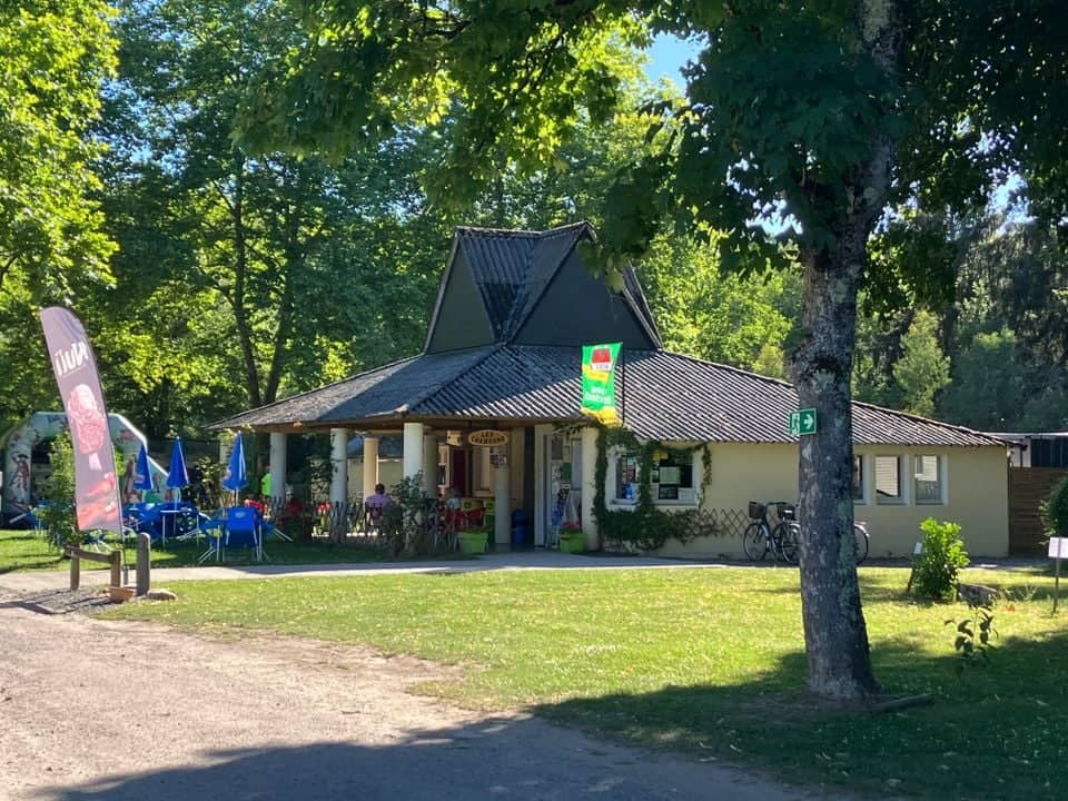 Camping Les Chambons