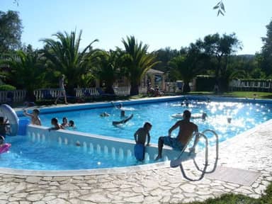 Camping Karda Beach