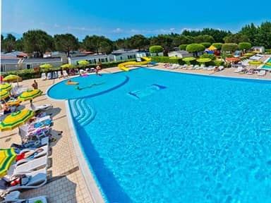 Club del Sole Le Palme Lazise Family Collection
