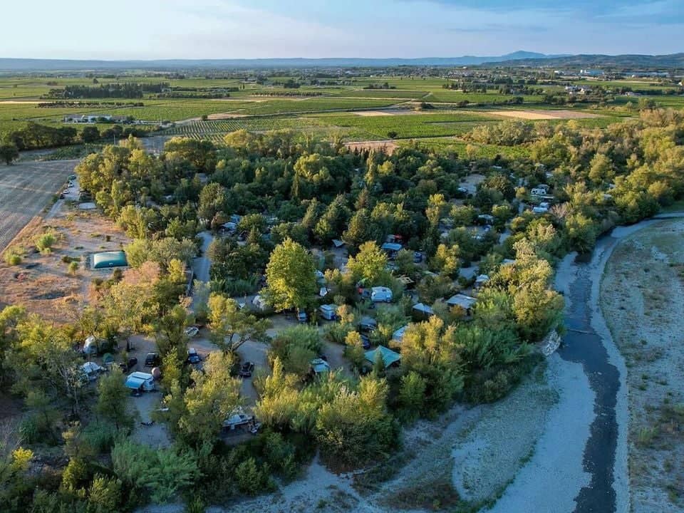 Flower Camping Les Rives De L'Aygues