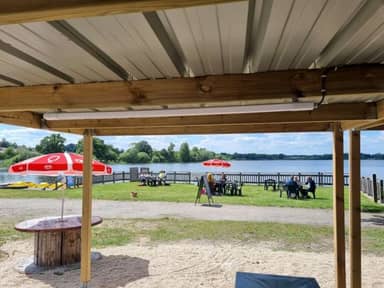 Camping Les Rives du Lac