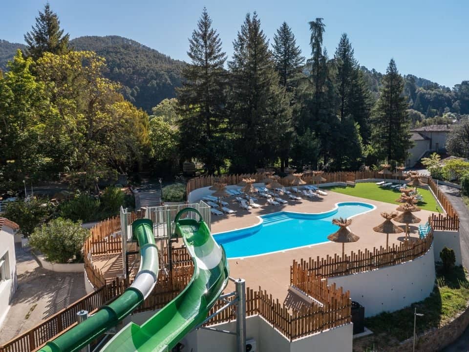 Camping du Château de l'Hom
