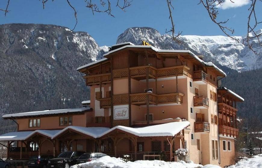 Hotel Job - Garden & Spa