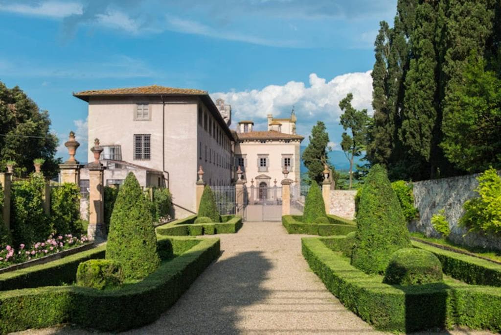 Torre A Cona Wine Estate