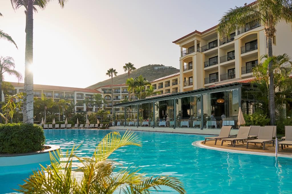 Suite Hotel Eden Mar