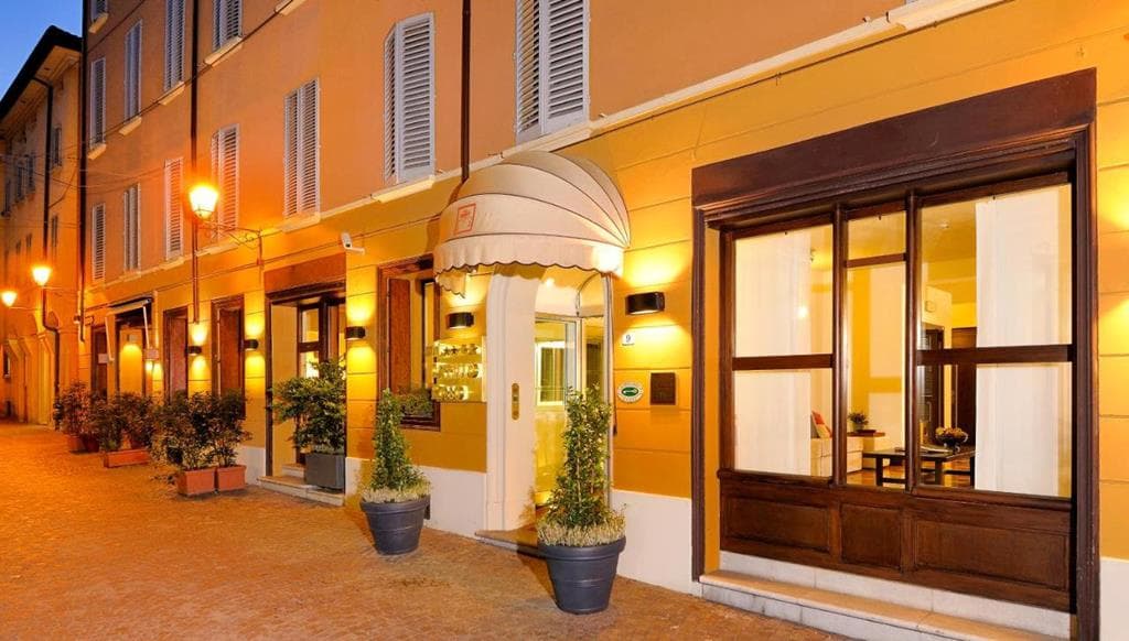 Phi Hotel Bologna
