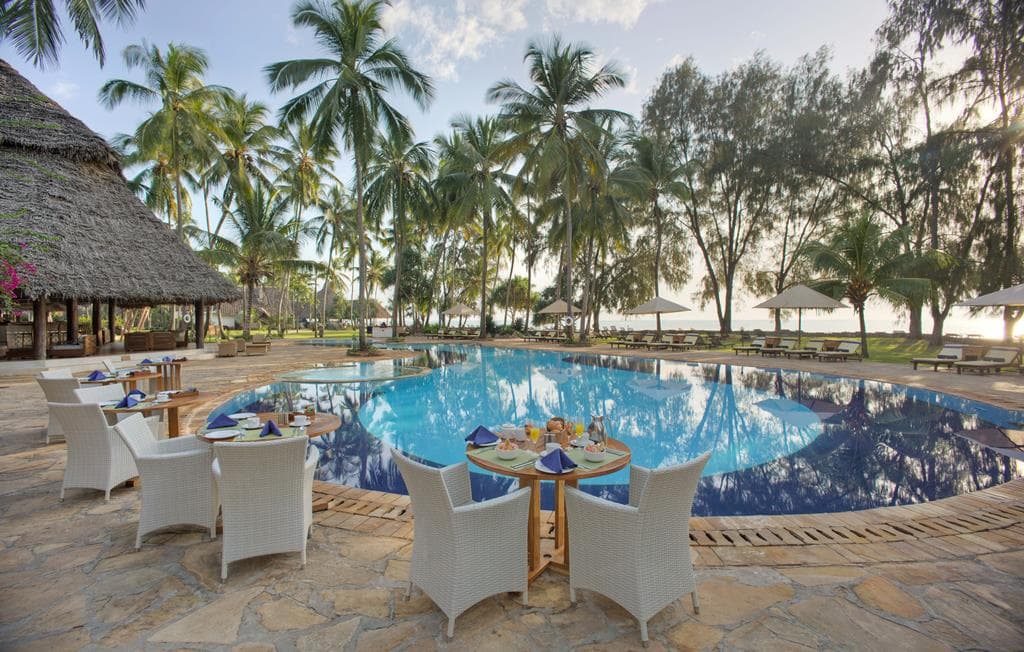 BlueBay Beach Resort & Spa