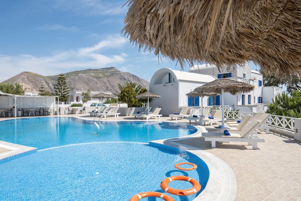 Bella Santorini