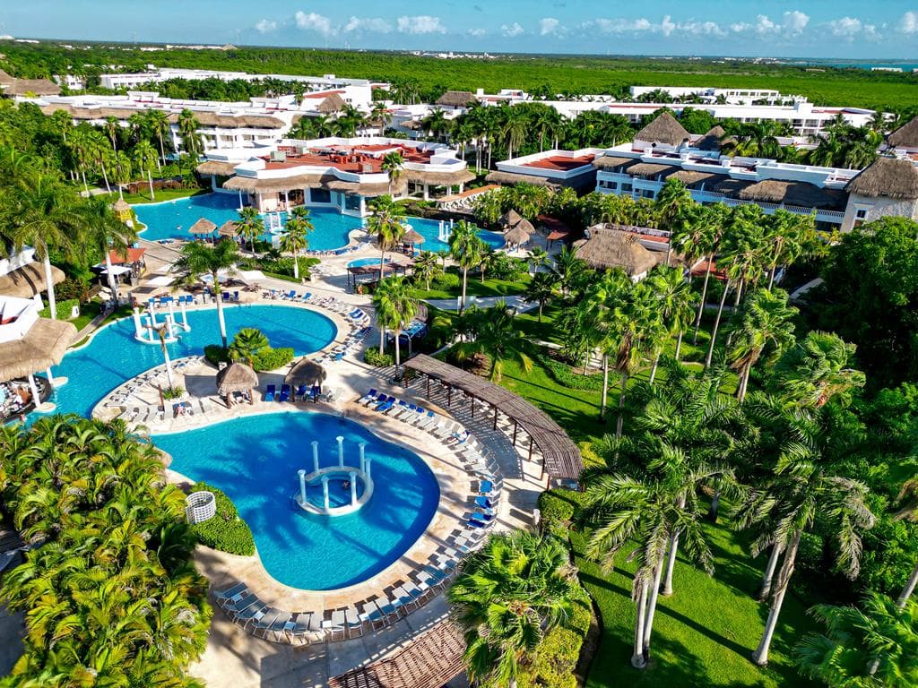 Grand Riviera Princess