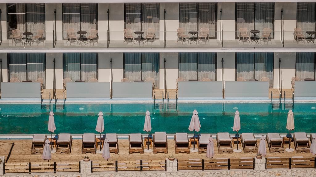 La Mirage Hotel