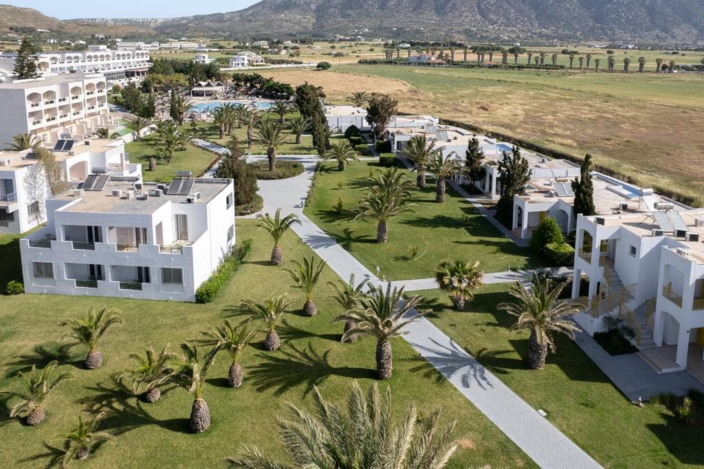 Sovereign Beach Hotel