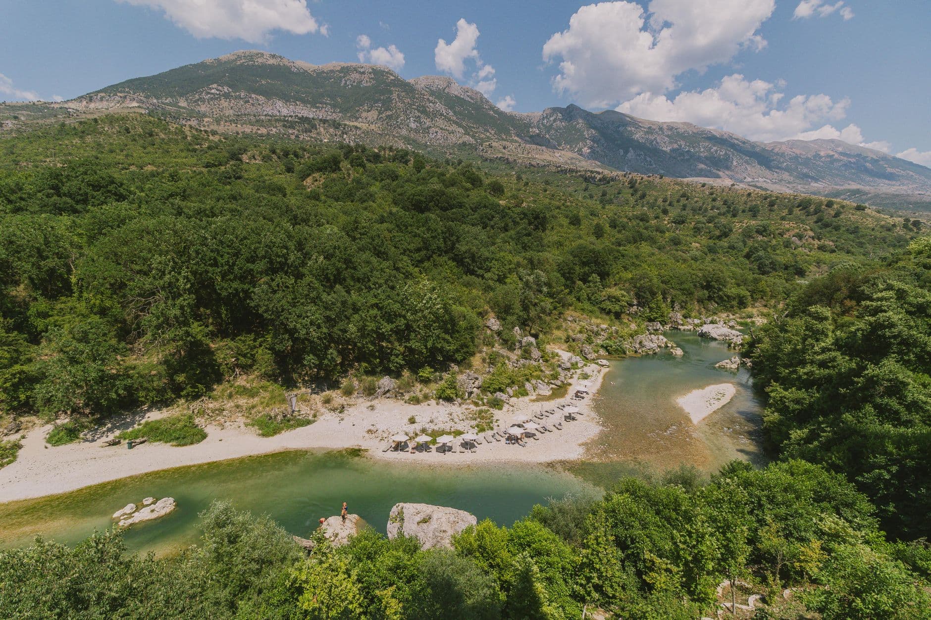 Albanese Rivièra, Albanië