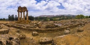 panoramic photo at the valley of the temples vall 2024 09 22 11 57 32 utc