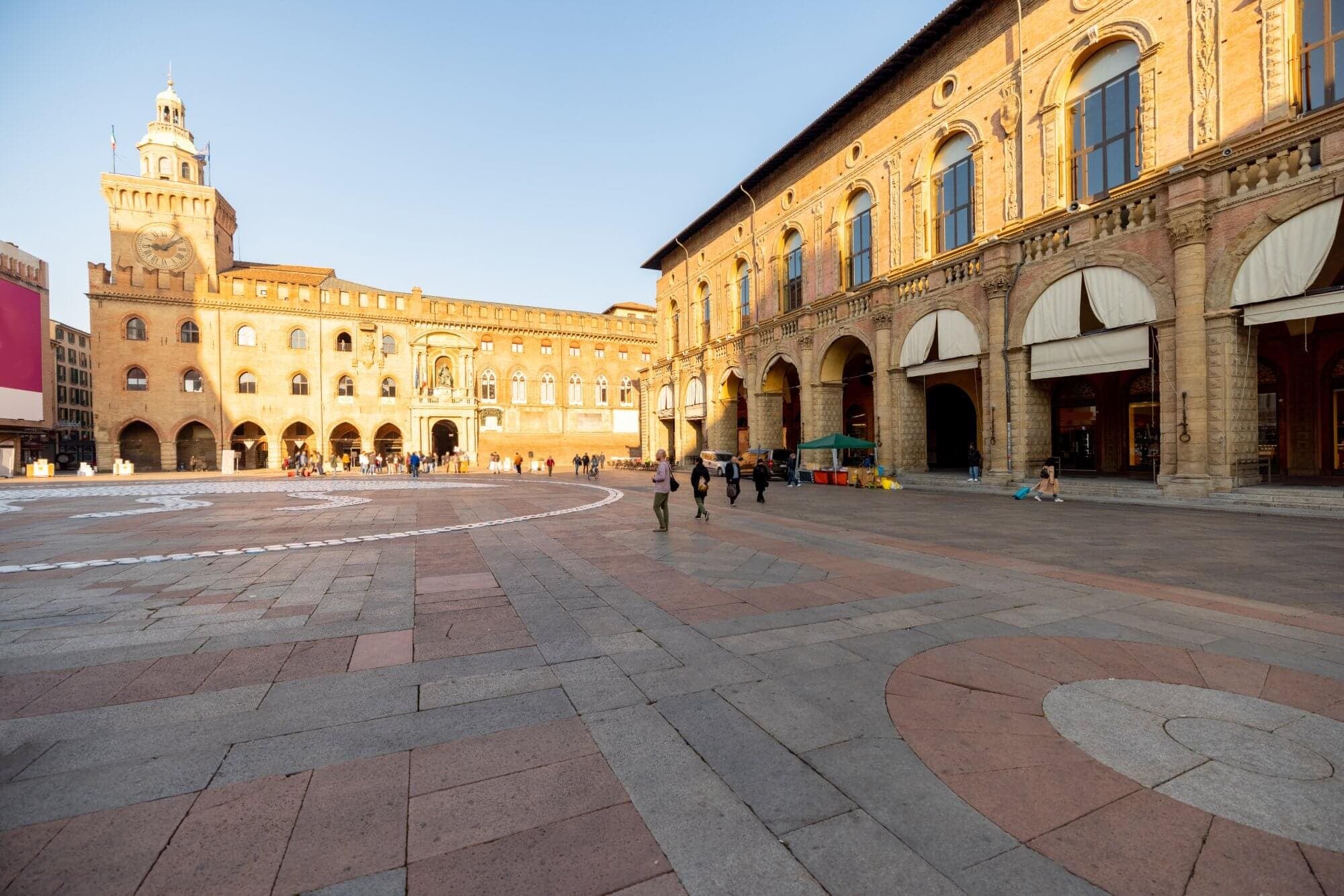 Hotels in Bologna: waar zit je goed voor sfeer en eten?