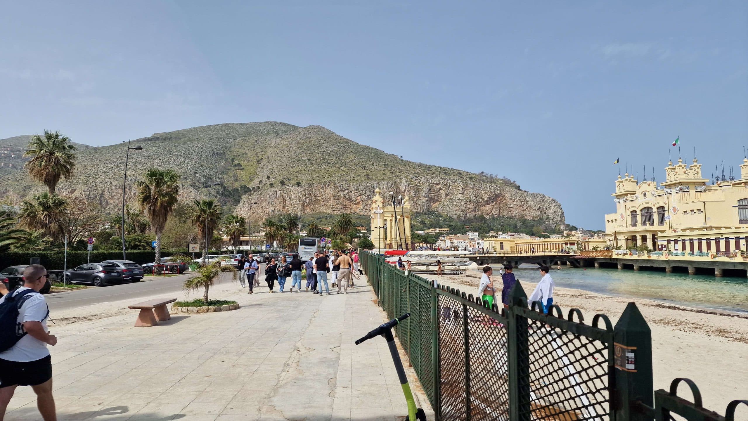 Altavilla Milicia bij Palermo op Sicilië: zeezicht, barok en stranden zonder drukte