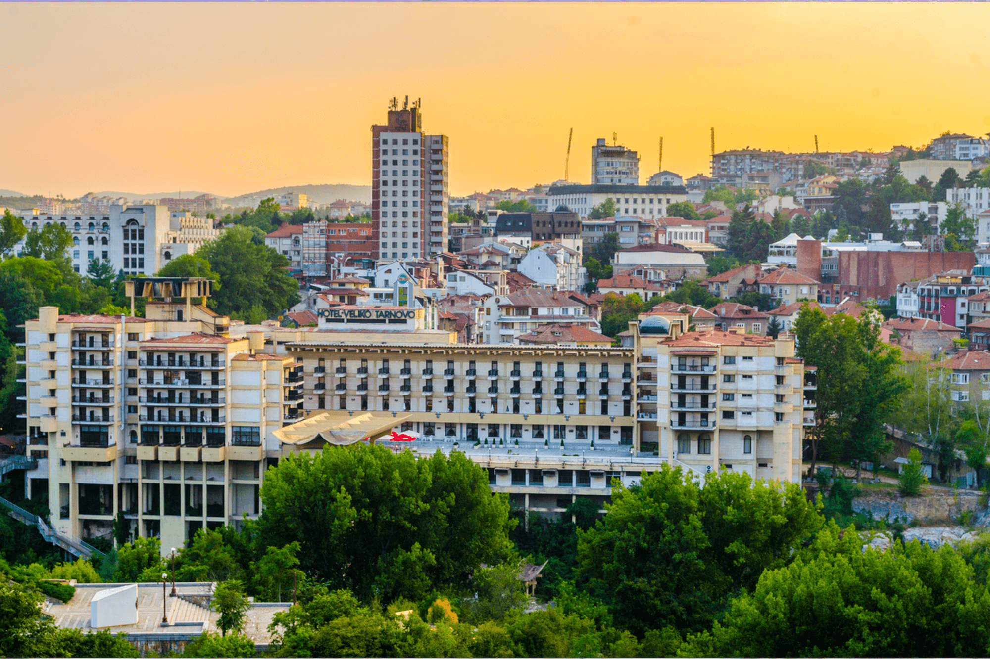 Het weer in Eskişehir: wanneer gaan, wat meenemen en tips
