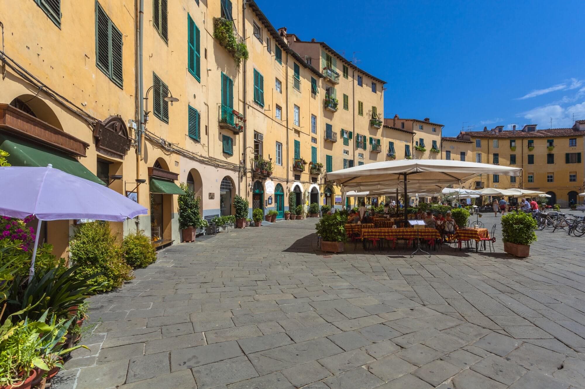 Het weer in Lucca: zo plan je slim per seizoen