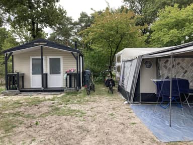 Kampeerplaats Comfort privésanitair