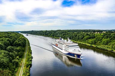 18 daagse Groenland cruise met de HANSEATIC inspiration
