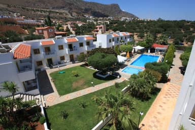 Nikolas Villas